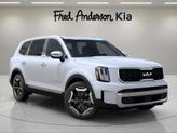 Thumbnail of 2025 Glacial White Pearl Kia Telluride