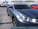 Photo of 2019 Shoreline Blue Pearl Toyota Highlander