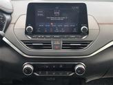 Thumbnail of 2022 Glacier White Nissan Altima