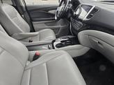 Thumbnail of 2017 Gray Honda Pilot