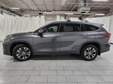 Thumbnail of 2022 Magnetic Gray Metallic Toyota Highlander