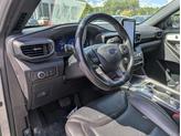 Thumbnail of 2020 Iconic Silver Metallic Ford Explorer