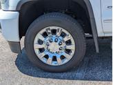 Thumbnail of 2015 Summit White GMC Sierra 2500