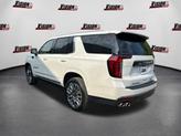 Thumbnail of 2024 White Frost Tricoat GMC Yukon