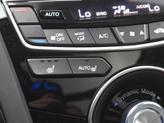 Thumbnail of 2025 Platinum White Pearl Acura RDX