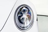 Thumbnail of 2019 White Porsche 911