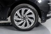 Thumbnail of 2022 Infinite Black Metallic Clearcoat Lincoln Navigator