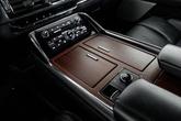 Thumbnail of 2022 Infinite Black Metallic Clearcoat Lincoln Navigator
