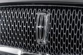 Thumbnail of 2022 Infinite Black Metallic Clearcoat Lincoln Navigator