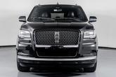 Thumbnail of 2022 Infinite Black Metallic Clearcoat Lincoln Navigator
