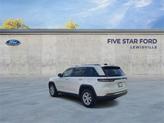 Thumbnail of 2023 Bright White Clearcoat Jeep Grand Cherokee