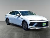 Photo of 2025 White Hyundai SONATA Hybrid