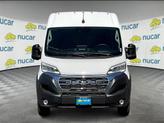 Thumbnail of 2025 White RAM ProMaster 2500