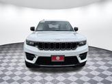 Thumbnail of 2025 Bright White Clearcoat Jeep Grand Cherokee