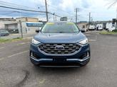 Thumbnail of 2019 Blue Metallic Ford Edge