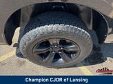 Thumbnail of 2017 Brilliant Black Crystal Pearlcoat RAM 1500
