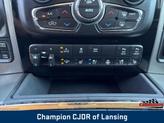 Thumbnail of 2017 Brilliant Black Crystal Pearlcoat RAM 1500