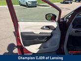 Thumbnail of 2018 Velvet Red Pearlcoat Chrysler Pacifica