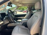 Thumbnail of 2024 Oxford White Ford Expedition Max
