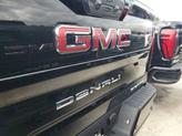 Thumbnail of 2025 Onyx Black GMC Sierra 2500