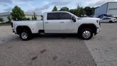 Thumbnail of 2024 White Frost Tricoat GMC Sierra 3500