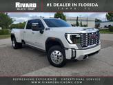 Photo of 2024 White Frost Tricoat GMC Sierra 3500