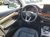 Thumbnail of 2021 Glacier White Metallic Audi Q5