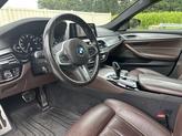 Thumbnail of 2017 Carbon Black Metallic BMW 530