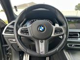 Thumbnail of 2022 Manhattan Green Metallic BMW X5