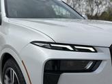 Thumbnail of 2025 Mineral White Metallic BMW X7