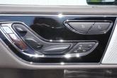 Thumbnail of 2023 Pristine White Metallic Tri-Coat Lincoln Navigator