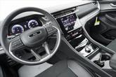 Thumbnail of 2025 Diamond Black Crystal Pearlcoat Jeep Grand Cherokee L