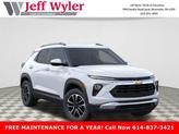Photo of 2026 Summit White Chevrolet Trailblazer