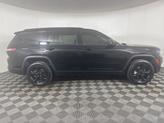 Thumbnail of 2021 Diamond Black Jeep Grand Cherokee