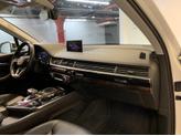 Thumbnail of 2018 Glacier White Metallic Audi Q7