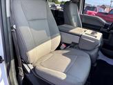 Thumbnail of 2015 Oxford White/Magnetic Metallic (yz/J7) Ford F-150