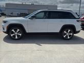 Thumbnail of 2022 Bright White Jeep Grand Cherokee