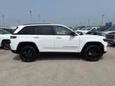 Thumbnail of 2023 Bright White Clearcoat Jeep Grand Cherokee