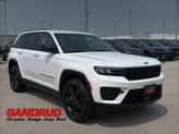 Photo of 2023 Bright White Clearcoat Jeep Grand Cherokee