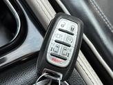 Thumbnail of 2023 Silver Mist Clearcoat Chrysler Pacifica