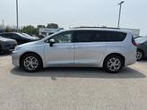 Thumbnail of 2023 Silver Mist Clearcoat Chrysler Pacifica