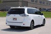 Thumbnail of 2019 White Toyota Sienna