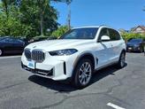 Photo of 2024 Alpine White BMW X5