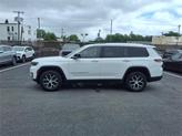 Thumbnail of 2023 Bright White Clearcoat Jeep Grand Cherokee L