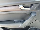 Thumbnail of 2022 Glacier White Metallic Audi Q5