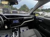 Thumbnail of 2017 Spring Green Toyota Corolla iM