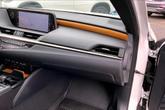 Thumbnail of 2019 Eminent White Pearl Lexus ES 350