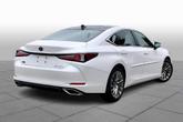 Thumbnail of 2019 Eminent White Pearl Lexus ES 350
