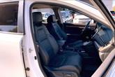 Thumbnail of 2017 White Diamond Pearl Honda CR-V