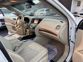 Thumbnail of 2014 Moonlight White INFINITI QX60